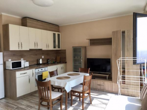 Отель Magnolia Sea View Studio  Золотые Пески